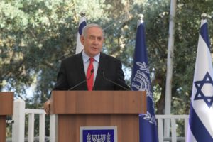 PM Netanyahuat a Ceremony to Honor Outstanding IDF Reserve Units photo credit Amos Ben-Gershom GPO