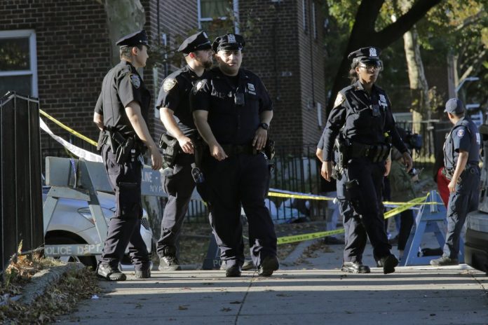 Violent Crime Grips NYC, Bloody Weekend Leaves 7 Dead, 31 Shootings ...