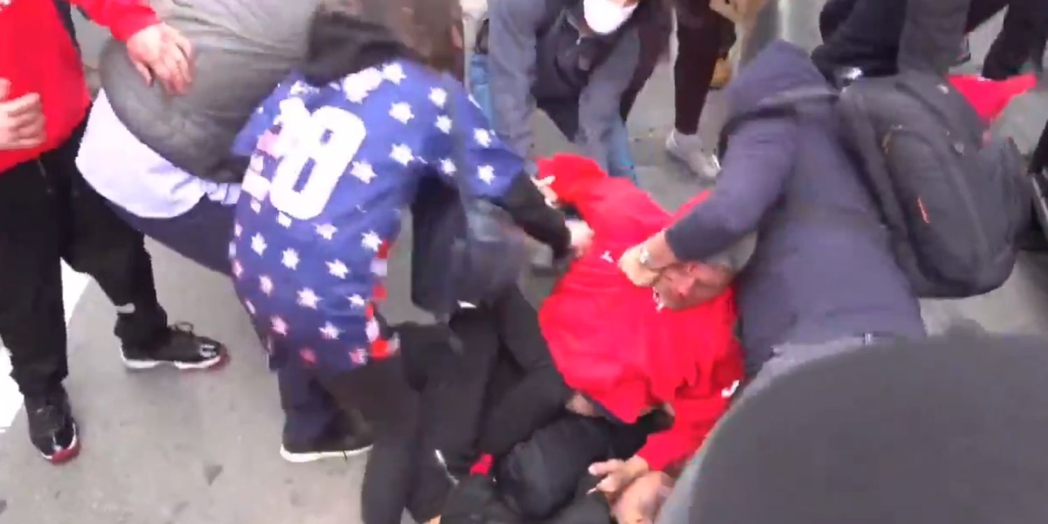 ANTIFA, Anti-Trump Hooligans Violently Attack Pro-Trump Jews in Times Square